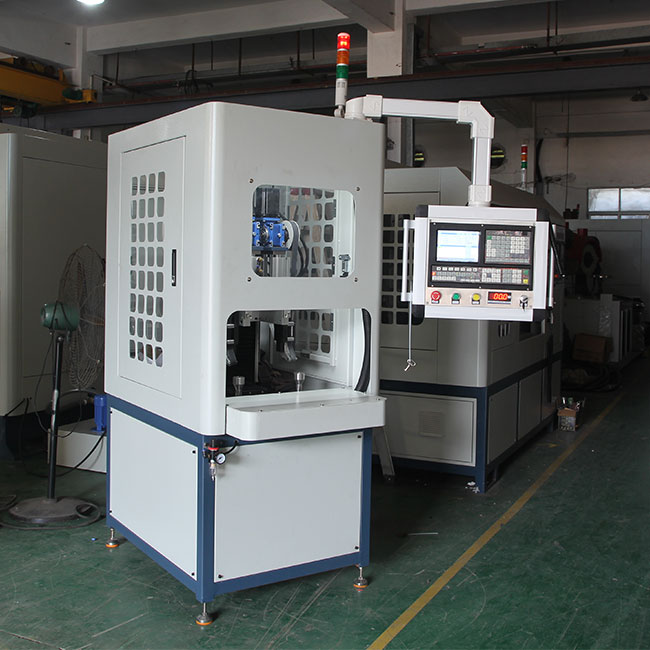 معدات طحن وتنظيف باستخدام الحاسب الآلي (CNC) لمحطتين للتشطيب الدقيق للأسطح المسطحة والجانبية لمنتجات الأغطية الدائرية المنتظمة 6