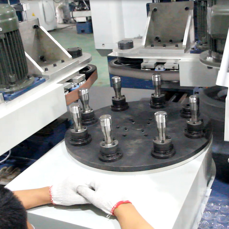 3 grinding heads continuous automatic disc polishing machine wire drawing machine round product surface wire drawing