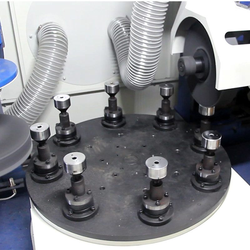معدن أسطواني أوتوماتيكي معدن أربع محطات قرص CNC المرآة أداة Cnc طحن الكهربائية آلة التلميع للصلب المقاوم للصدأ