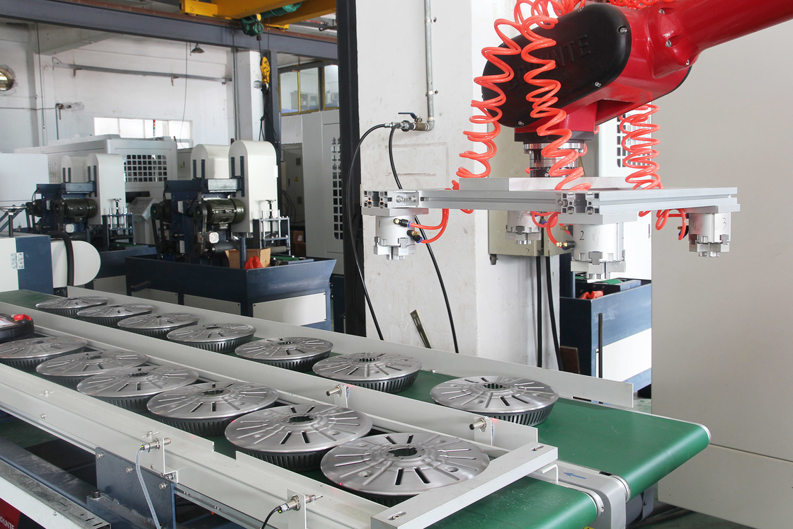 JINZHU CNC 5 محورات آلة التلميع Cnc السطح 5 محورات أدوات التلميع المعدنية