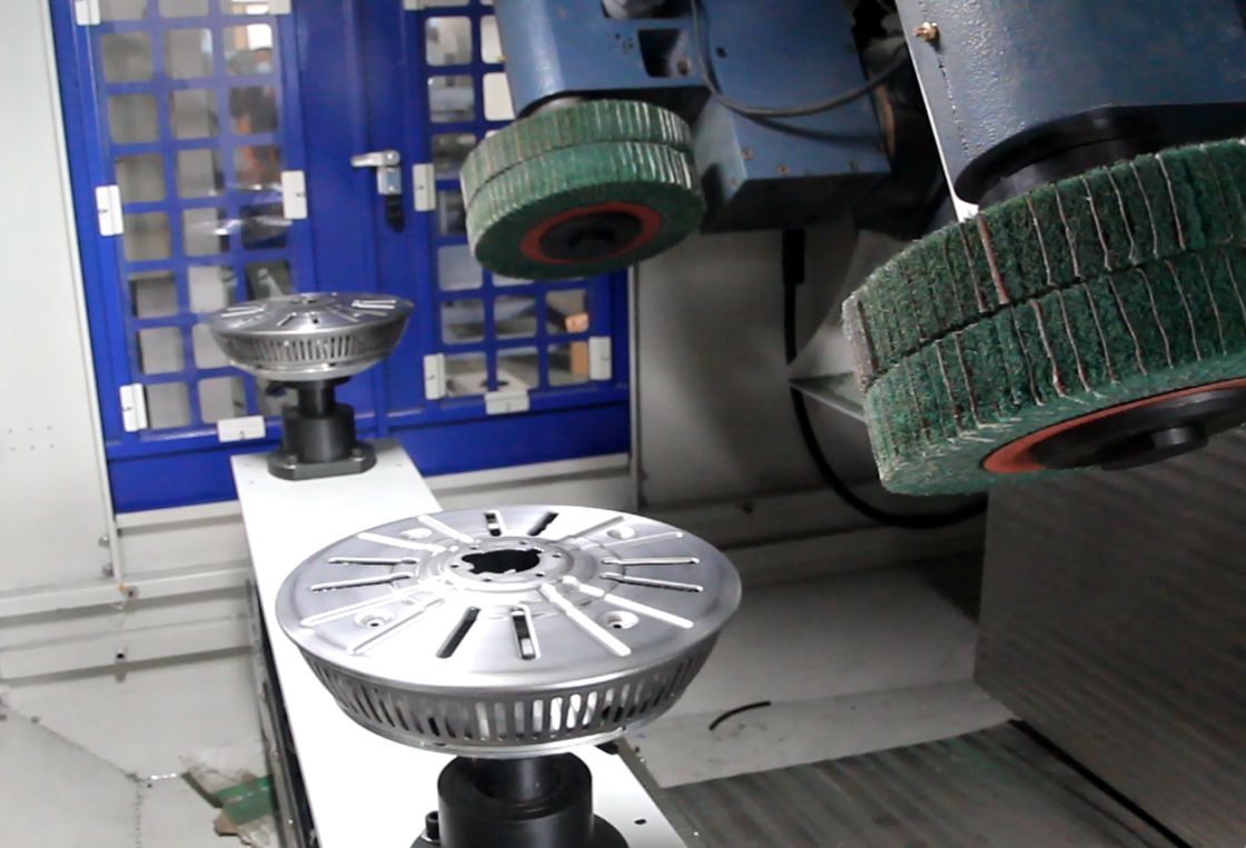 JINZHU CNC 5 محورات آلة التلميع Cnc السطح 5 محورات أدوات التلميع المعدنية